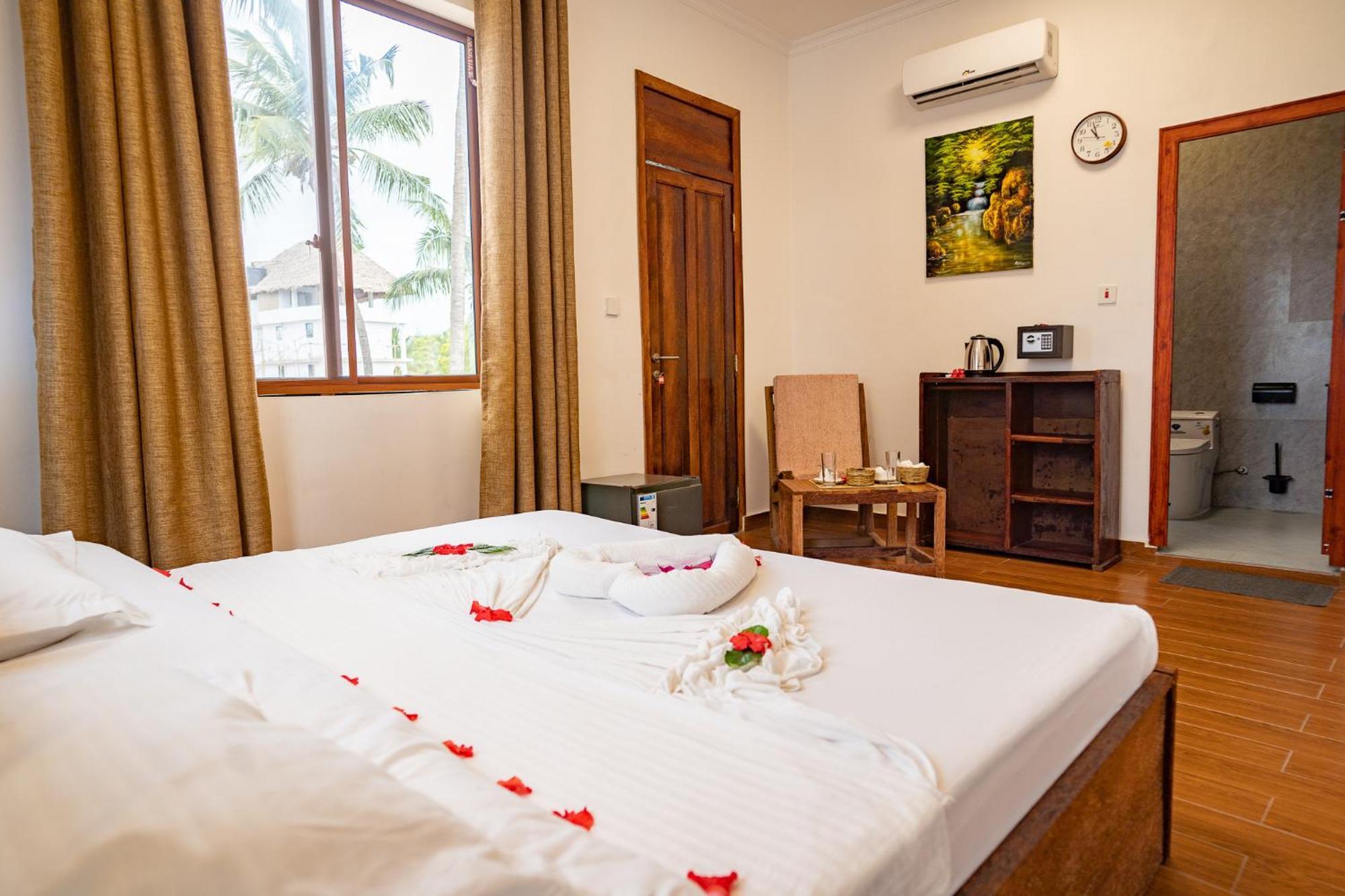 Aurora Beach Hotel Nungwi Eksteriør billede