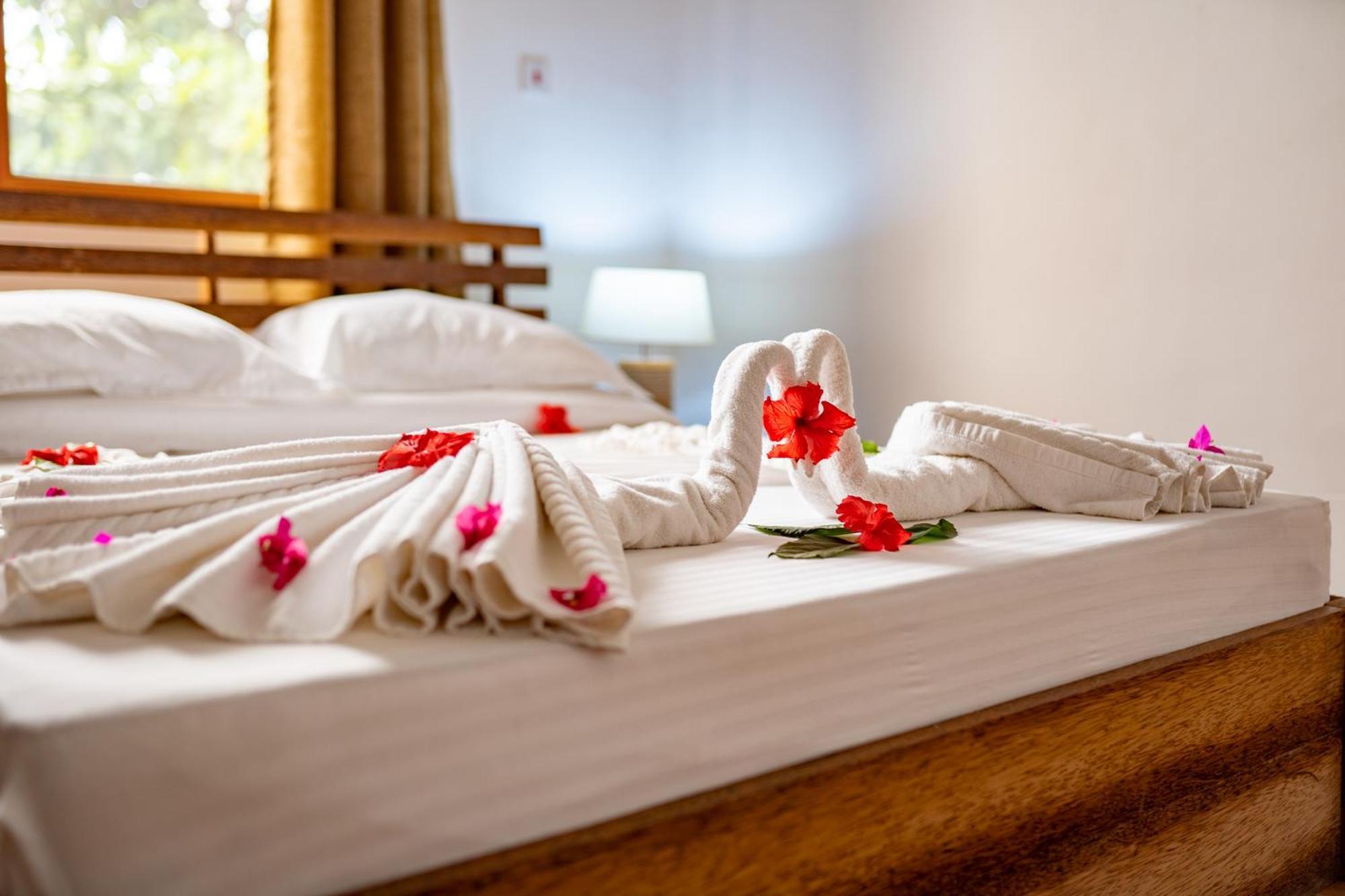 Aurora Beach Hotel Nungwi Eksteriør billede